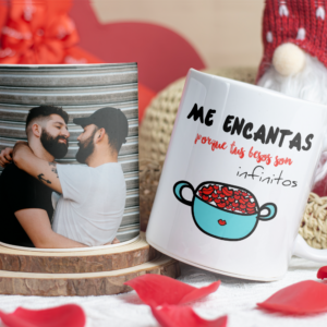 Taza Me encantas porque tus besos son infinitos